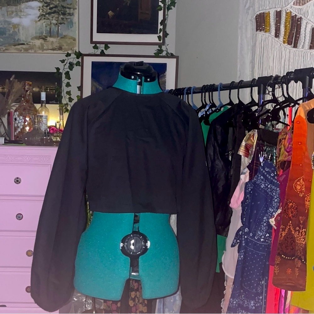 Nasty Gal Collection Black Bubble Sleeve Top US Size 6